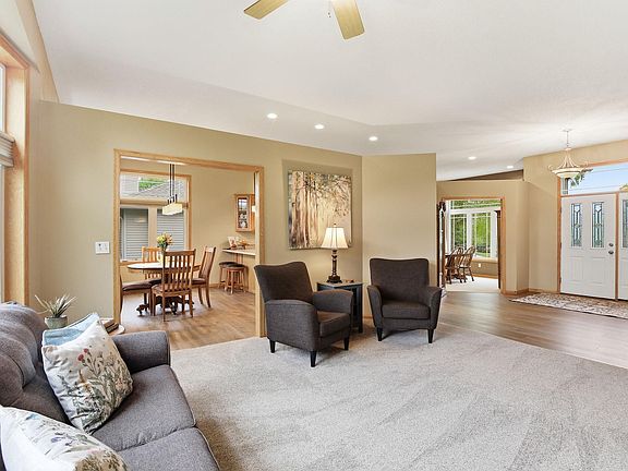 5th image of 1840 Wyndham Hill Dr
