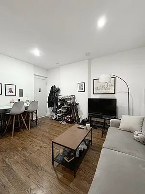 Rented by Dallien Realty Limited Liability Company | media 17