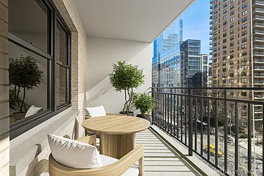 165 West End Avenue #7E in Lincoln Square, Manhattan
