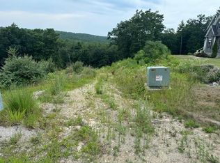 17-4-51 Sprague Mill Rd #17-4-51, Bedford, NH 03110