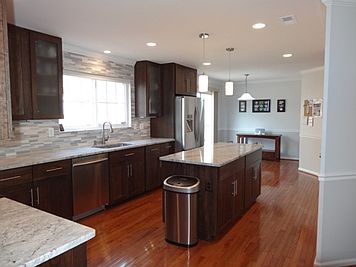 3rd image of 13 Francis Ct