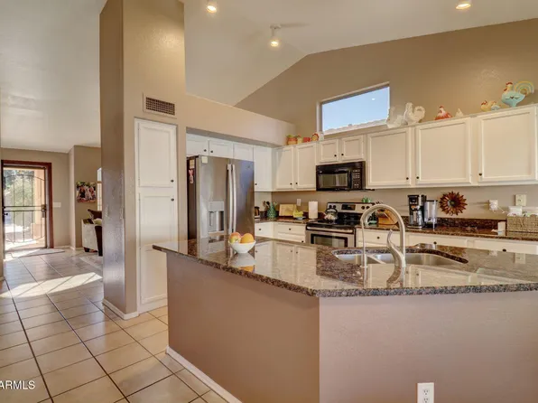 1048 W Swan Drive, Chandler, AZ 85286