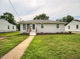 34 Wellington Dr, Hampton, VA 23666