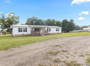 542 Blackridge Rd, La Crosse, VA 23950