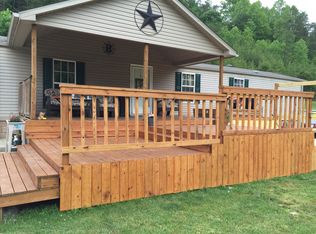 38 Tom Rose Branch, Campton, KY 41301