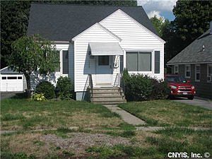 2nd image of 155 Luddington St