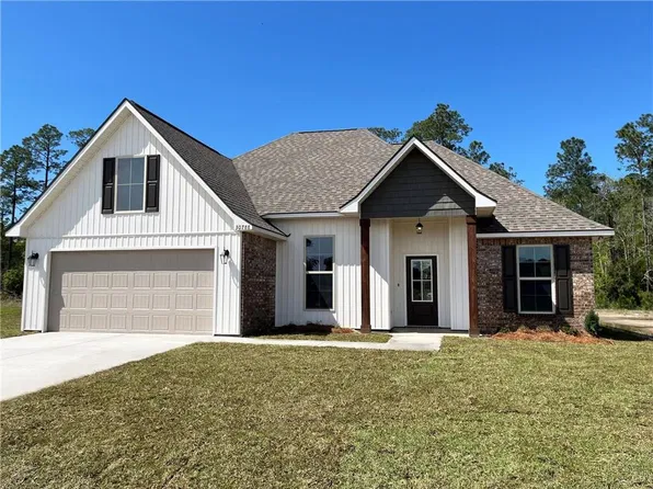 30788 Rowley Dr, Lacombe, LA 70445