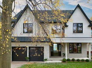 99 Lake Promenade, Toronto, ON M8W1A2