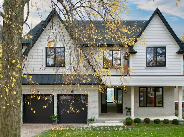 99 Lake Promenade, Toronto, ON M8W 1A2