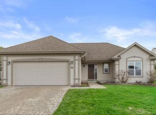 226 Reeds DRIVE, West Bend, WI 53095