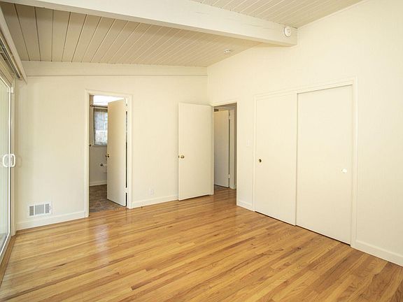 5th image of 3840 Corina Way