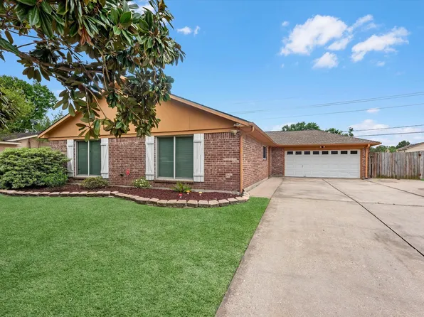 9919 Windriver Dr, Houston, TX 77070