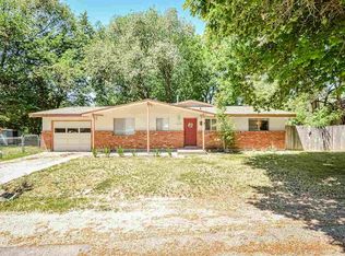 2423 W Compass Dr, Boise, ID 83702