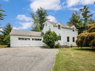78 Cedar Ln, Ossining, NY 10562