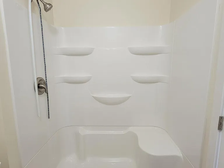 1845 N Susquehanna Trl #D — Photo 9