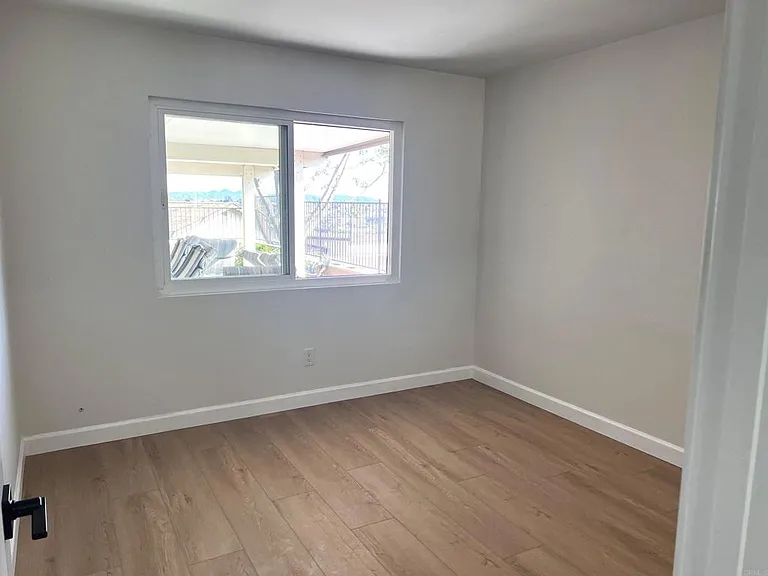 1404 Highridge Dr — Photo 14