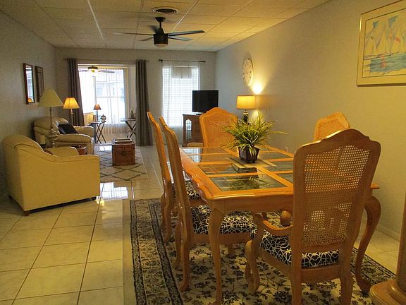 2nd image of 3106 Harbor Blvd APT 1B