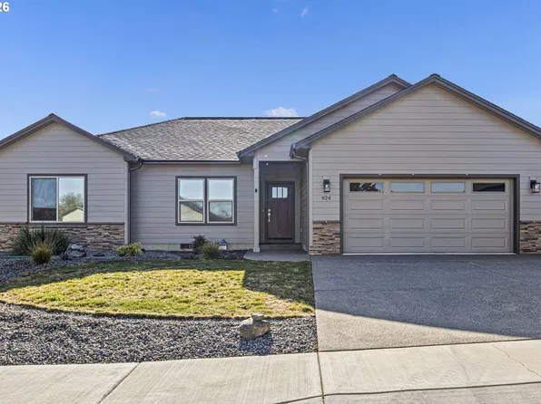 924 Durham Ave, Sutherlin, OR 97479