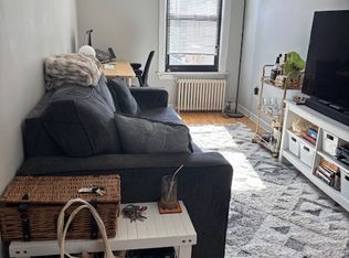 22-33 23rd St #2B, Astoria, NY 11105