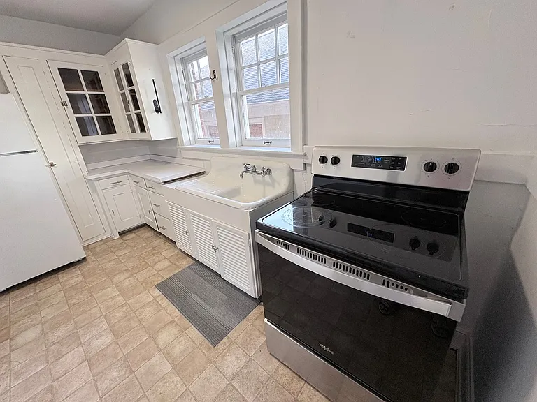 716 Forest Ave — Photo 15
