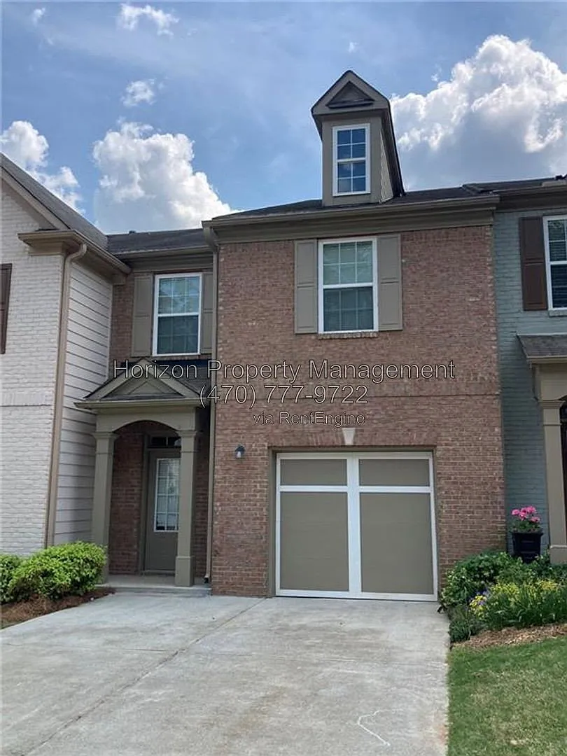 3 bed, 2.5 bath, 1856 sqft, $2,295 — Photo 1