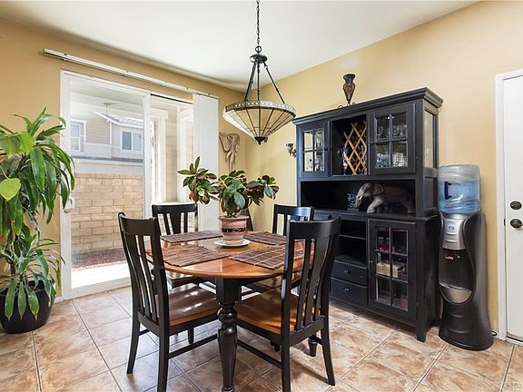 5th image of 27403 Coldwater Dr