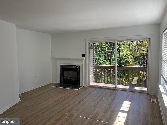 2nd image of 408 Derry Dr #408