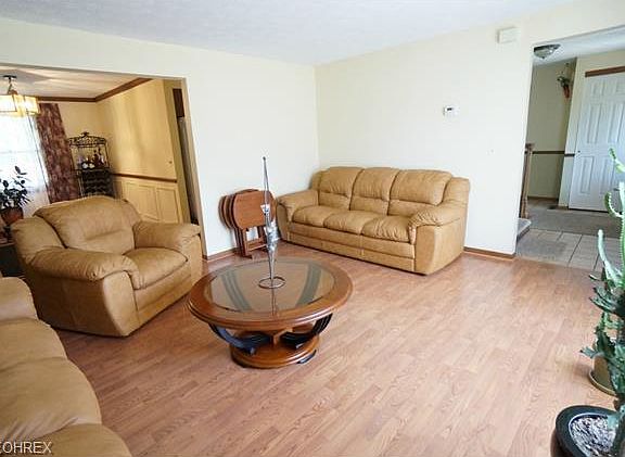 5th image of 34061 S Side Park Dr