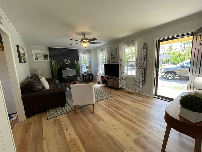 1912 S Berlin Rd — Photo 13