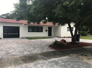9401 SW 64th Ter, Miami, FL 33173