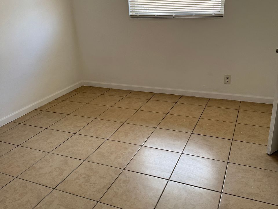 2nd image of 771 SW 8th St APT 106