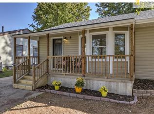 1207 N Atherton Rd, Independence, MO 64056