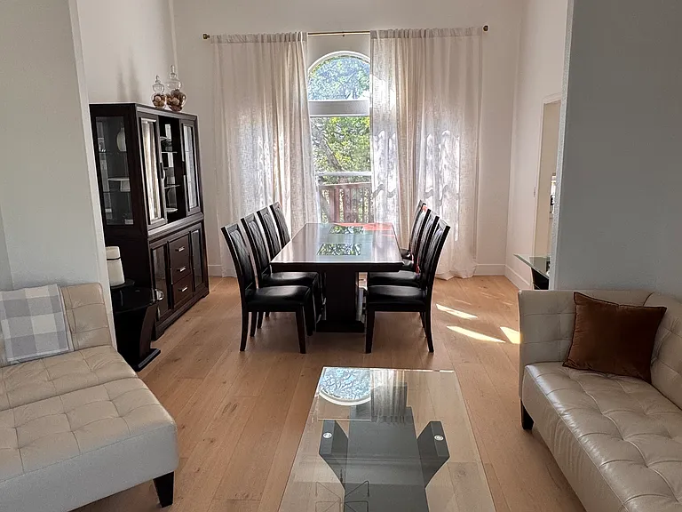 Albert Cir — Photo 20