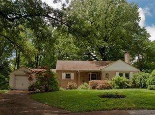 11 Estates Ct, Saint Louis, MO