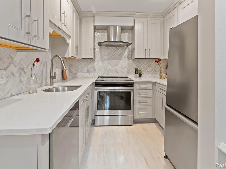 1800 Campau Farms Cir — Photo 10