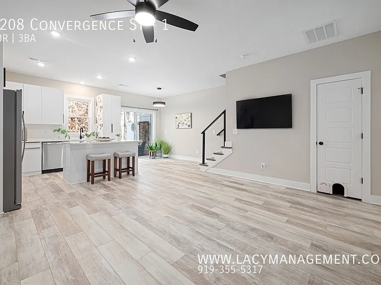 4208 Convergence St #1 — Photo 11