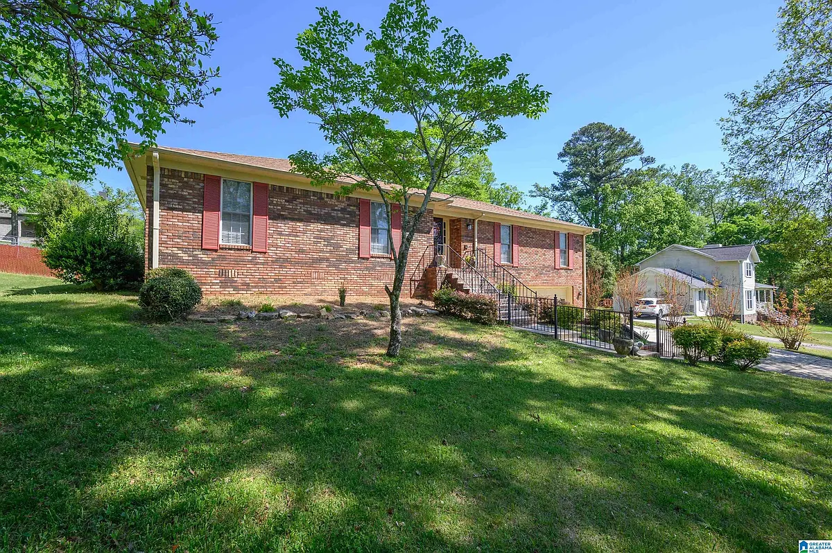 Building Photo - 1828 Jacobs Ln