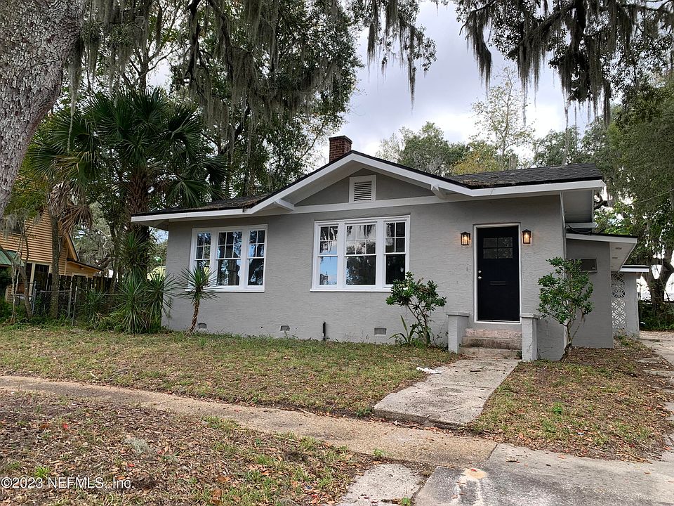 1st image of 818 15TH Street
