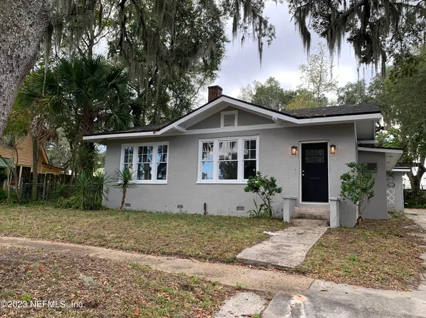 818 15TH Street, Palatka, FL 32177
