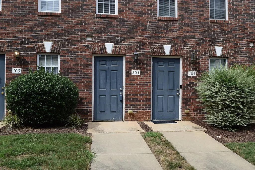 113 Steam Engine Dr — Photo 2