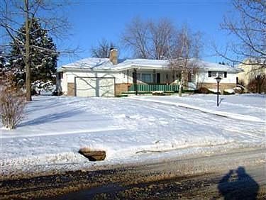 1st image of 332 Porter Ave