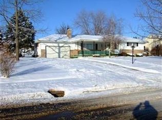 332 Porter Ave, Campbell, OH 44405