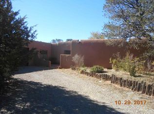 100 Calle Paula, Santa Fe, NM 87505