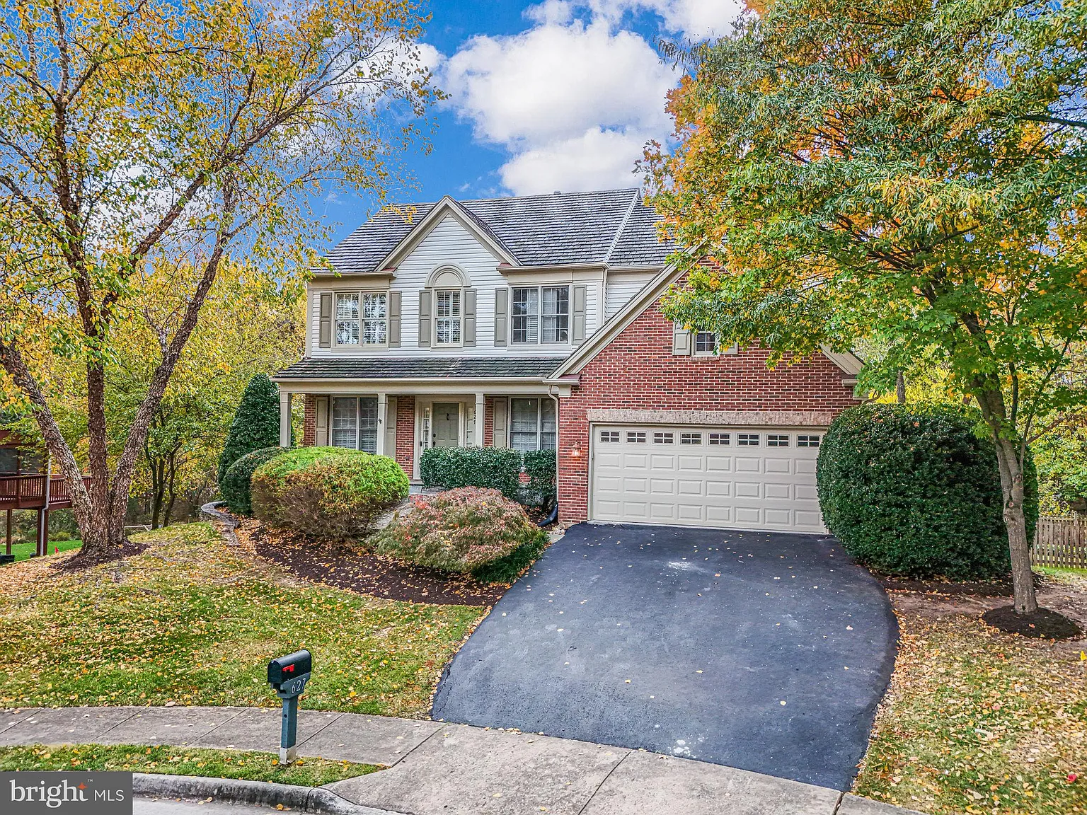 627 Diskin Pl SW photo 1