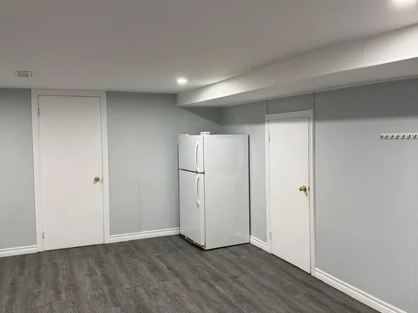 709 Keates Ave, Oshawa, ON L1H 7Y3