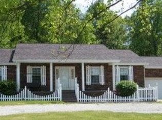 139 Holden Ln, Point Pleasant, WV 25550