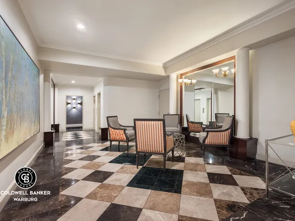 305 East 72nd Street image 11 of 12