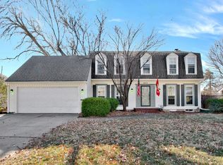 6913 E Stonegate St, Wichita, KS 67206