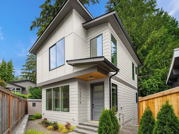 13010 NE 73rd Street, Kirkland, WA 98033