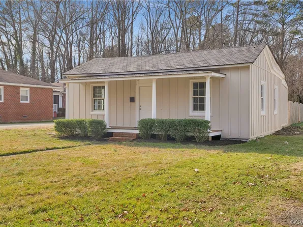 214 N James St, Ashland, VA 23005